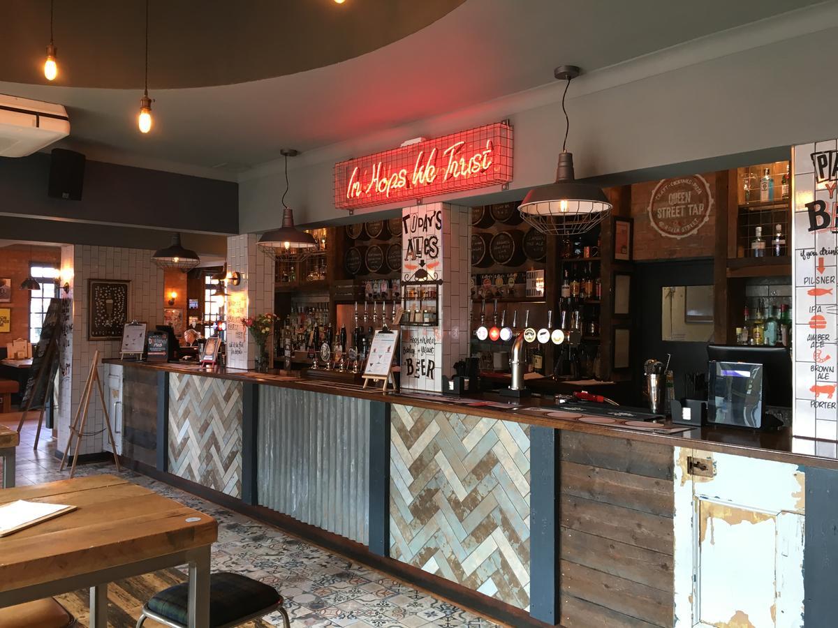Queen Street Tap Deal Exterior photo