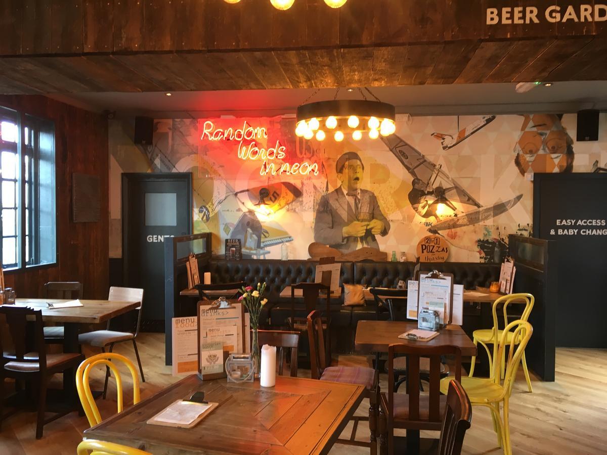 Queen Street Tap Deal Exterior photo